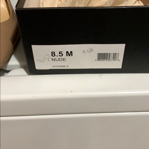 Nude heels - Picture 7 of 7